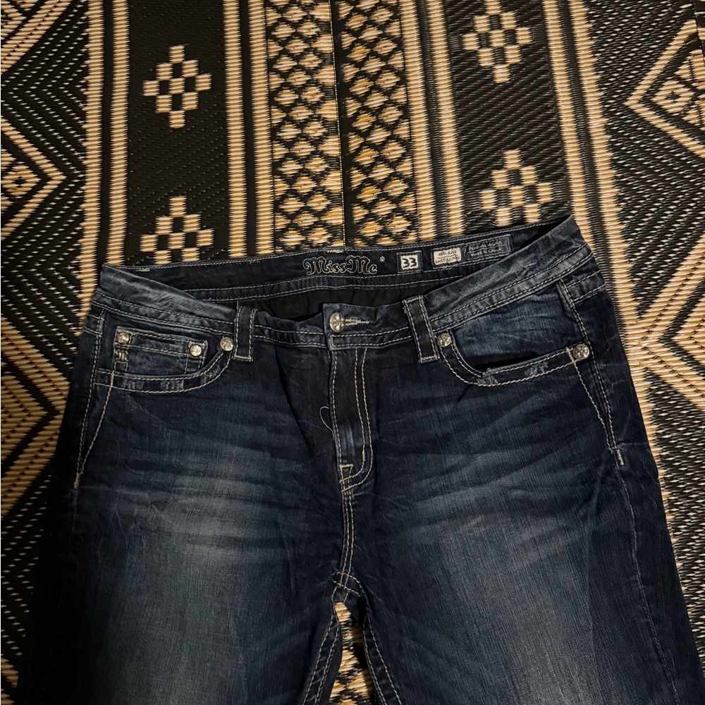 Miss me jeans size 33 inseam 33 great look feel and design - Picture 4 of 4